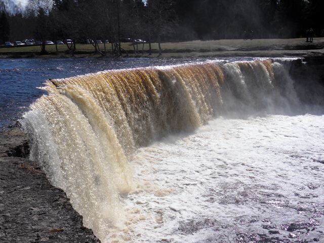 Водопад Ягала