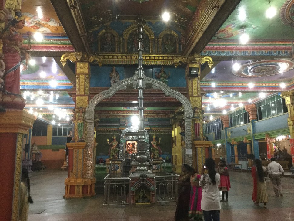 В храме Шри Муттаамариамман в Матале