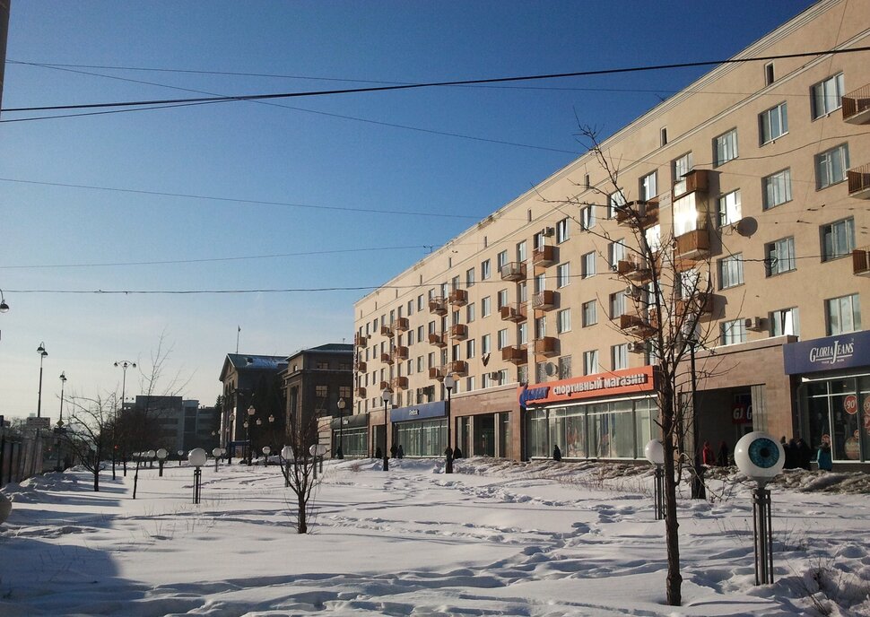 По главному проспекту