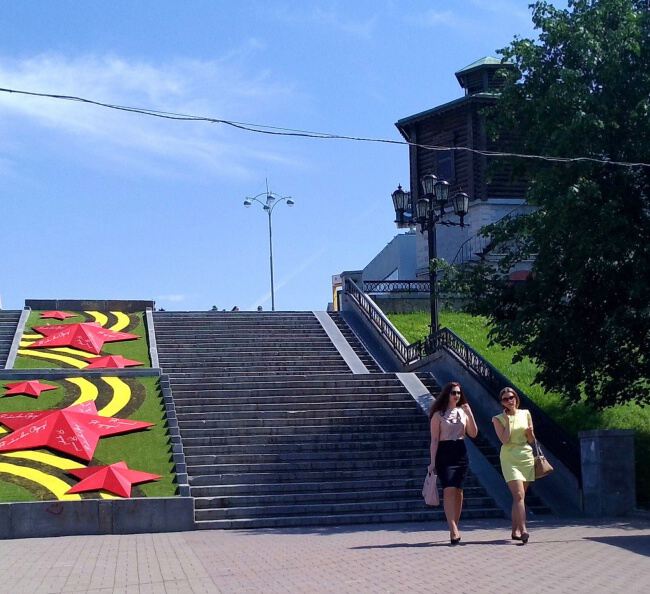 По главному проспекту
