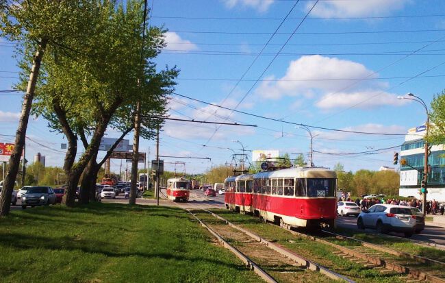 С трамваем по городу