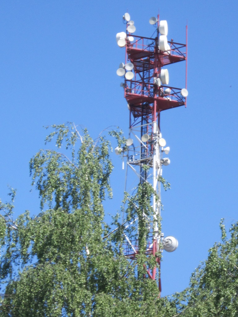Аренда земли под сотовые вышки. Вышка. Сотовая вышка. Высота вышки сотовой связи. Вышка Брянск.