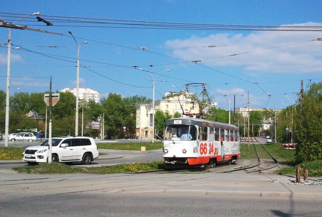 С трамваем по городу