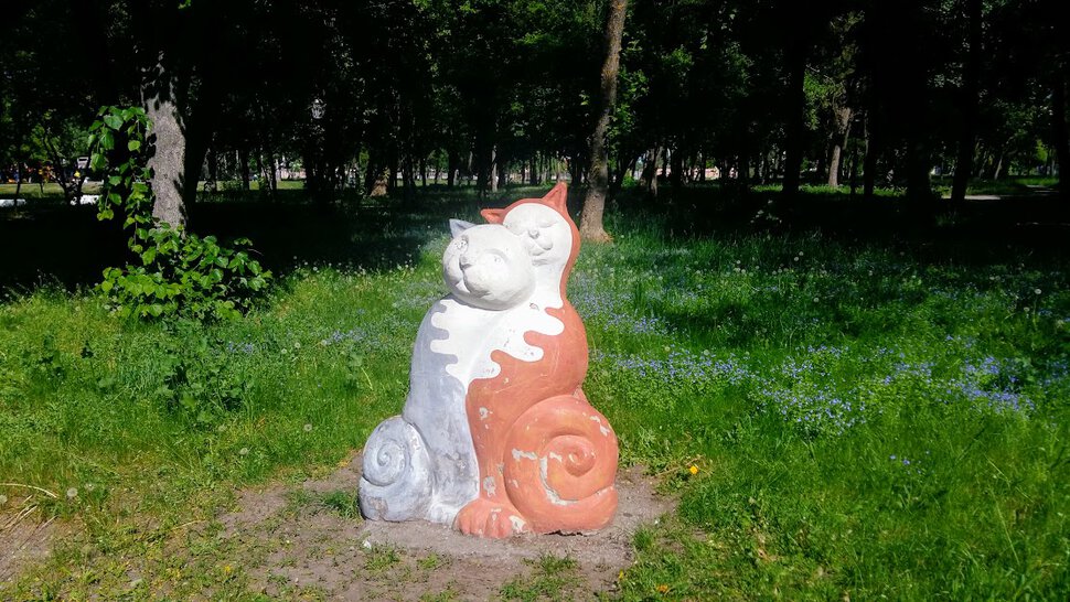 Аллеи влюблённых