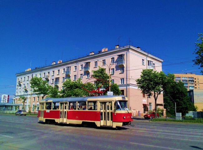 С трамваем по городу