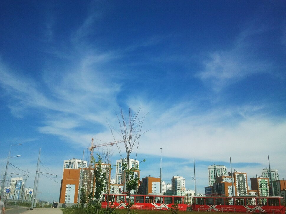По городу