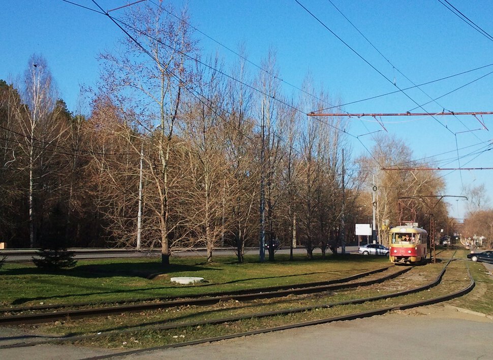 По городу на трамвайчике