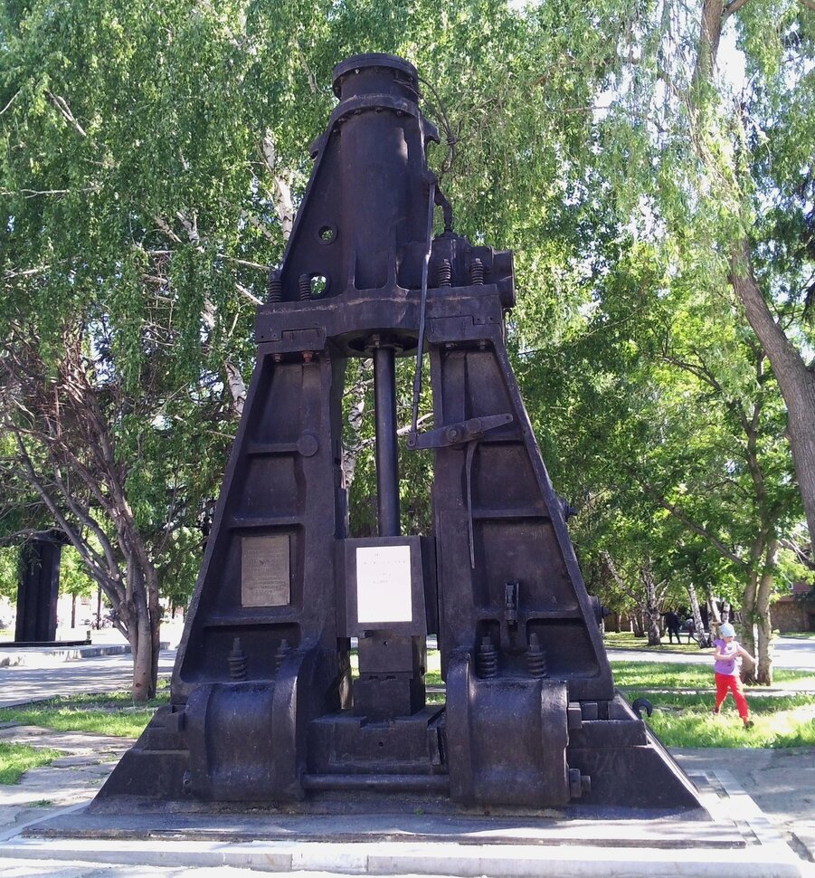 У исторического агрегата