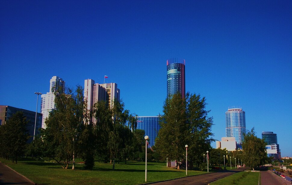 В скверике