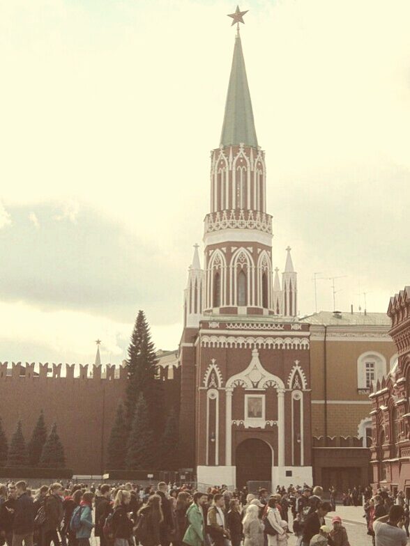 Московский Кремль. Никольская башня