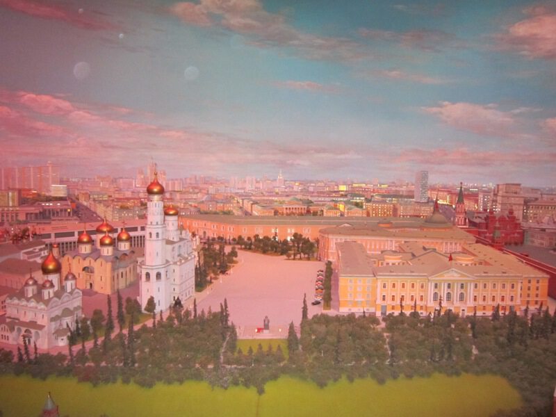 Москва. Рассвет над Кремлем
