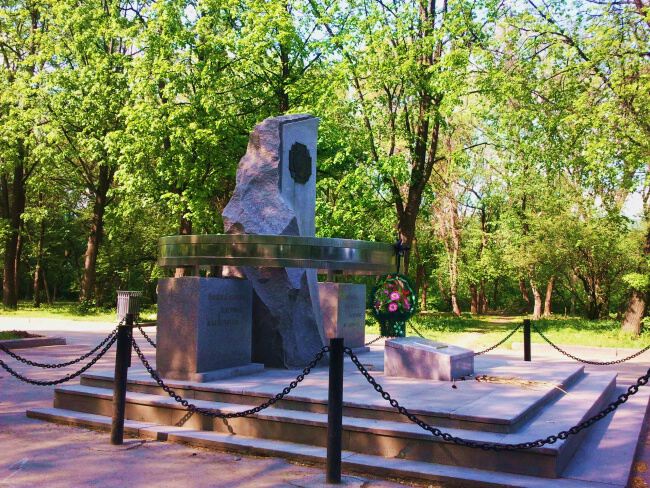 По городу
