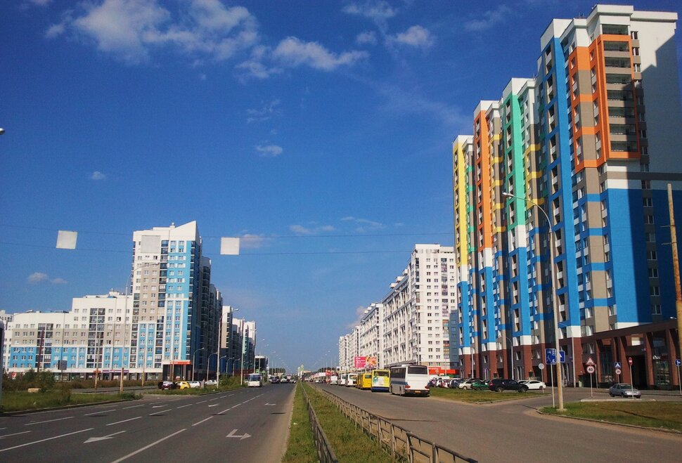 По родному городу
