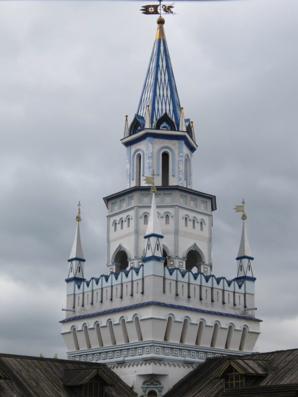 Башня Измайловского Кремля