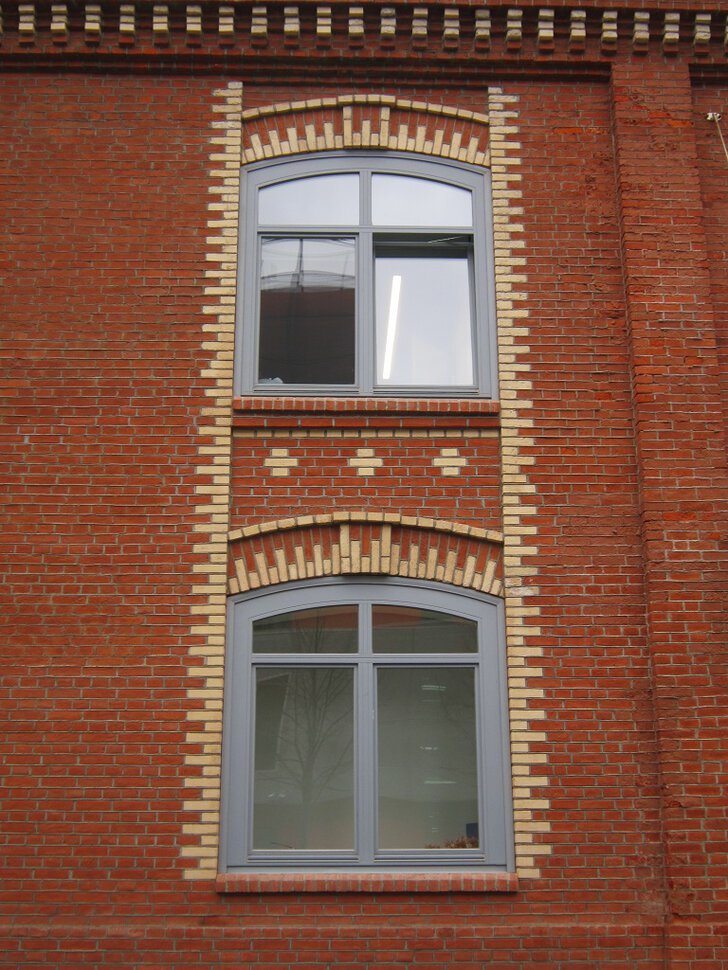 Два окна