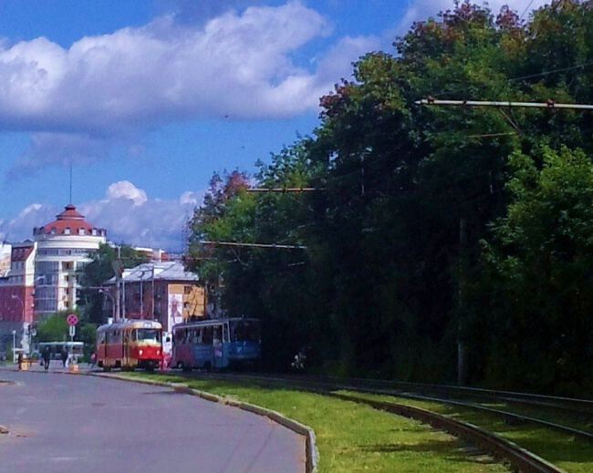 С трамваем по городу