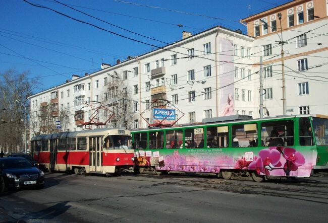 С трамваем по городу