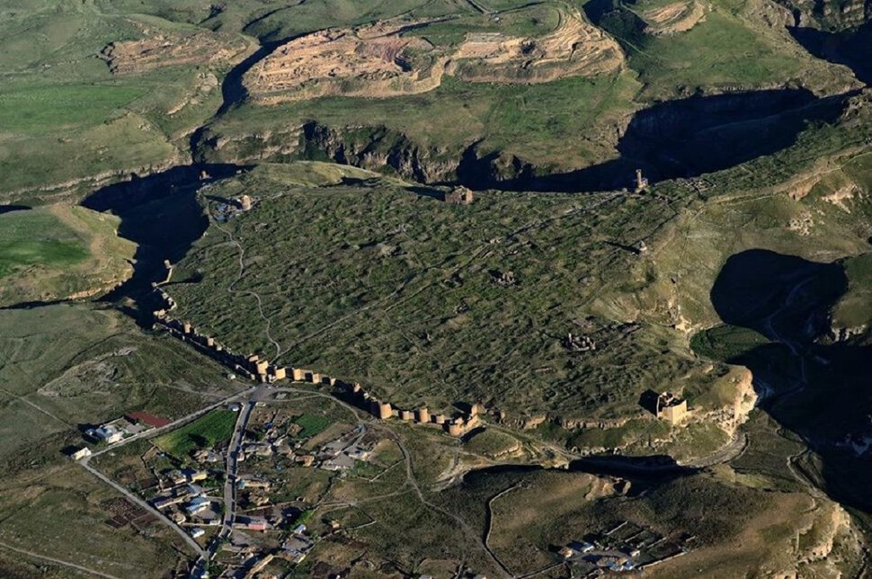 Ани- разрушенный средневековый армянский город в Турции