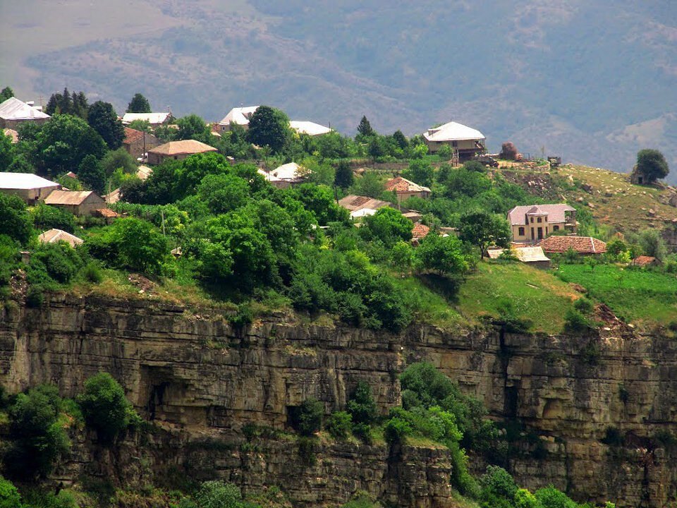 Армения- Село Енокаван