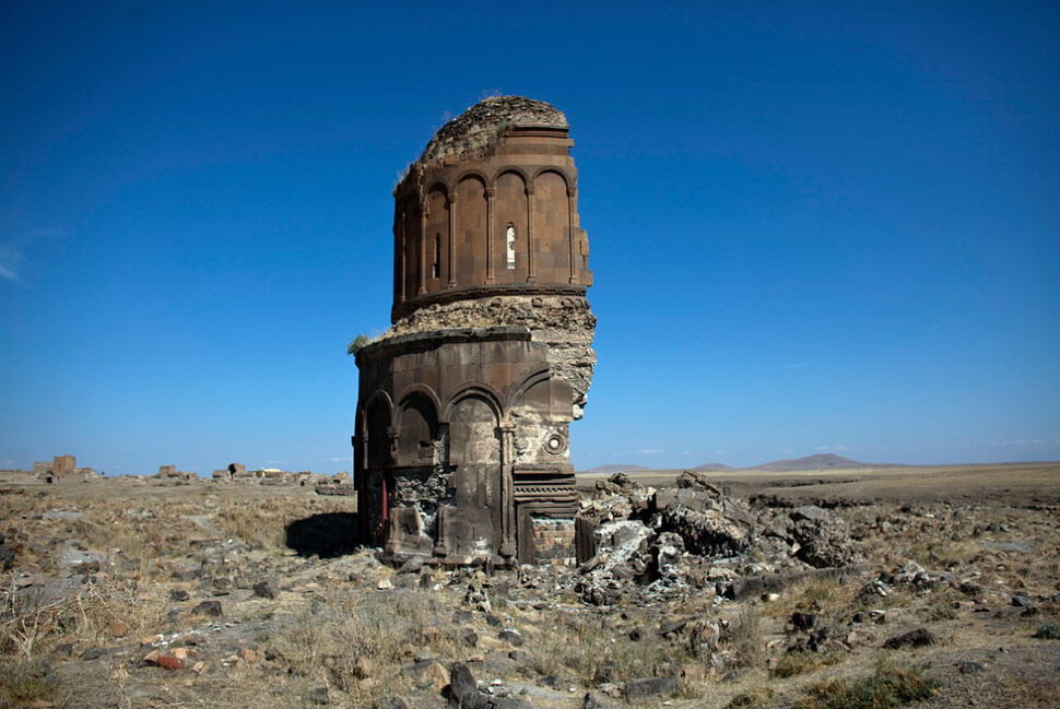 Западная Армения, город Ани.-Турция