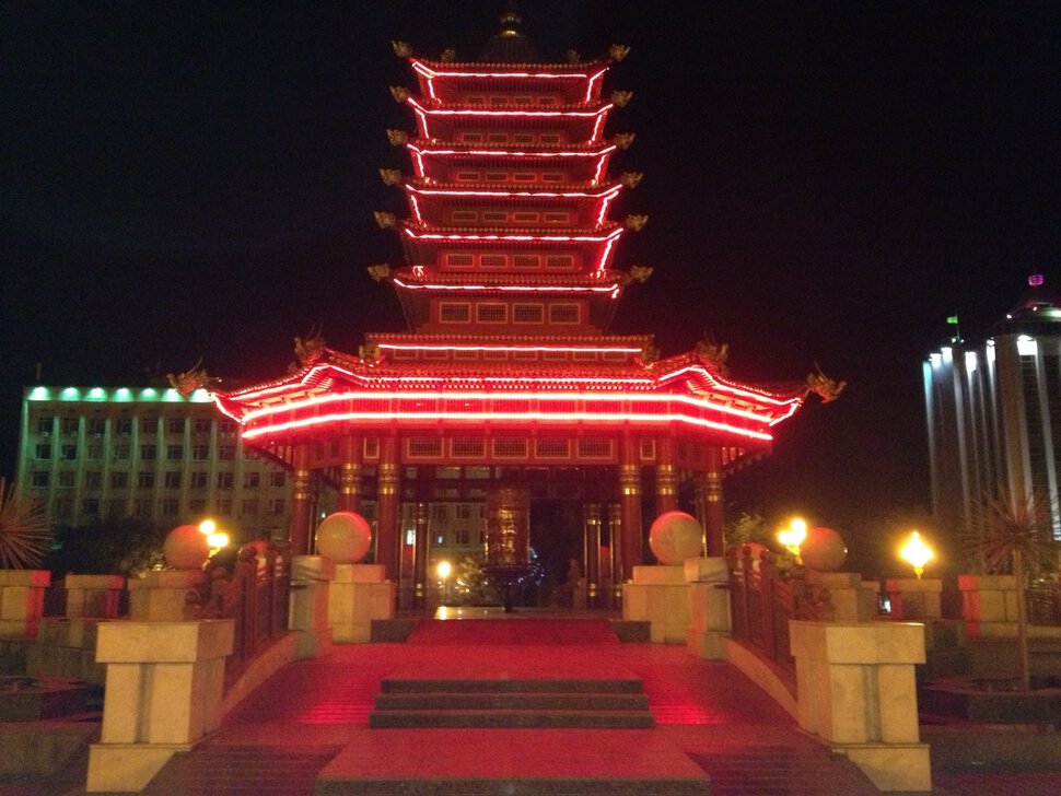 Семиярусная ротонда Пагода семи дней