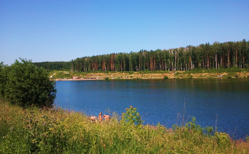 За городом