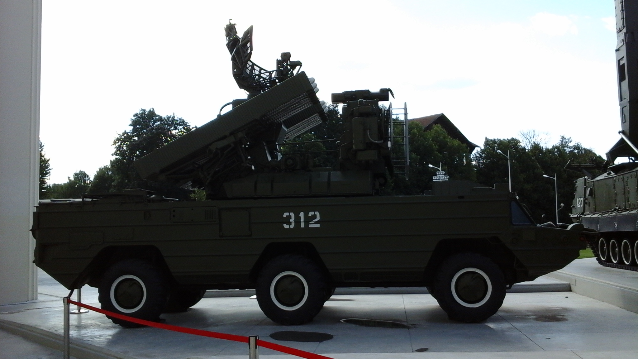 Боевая машина крокодил
