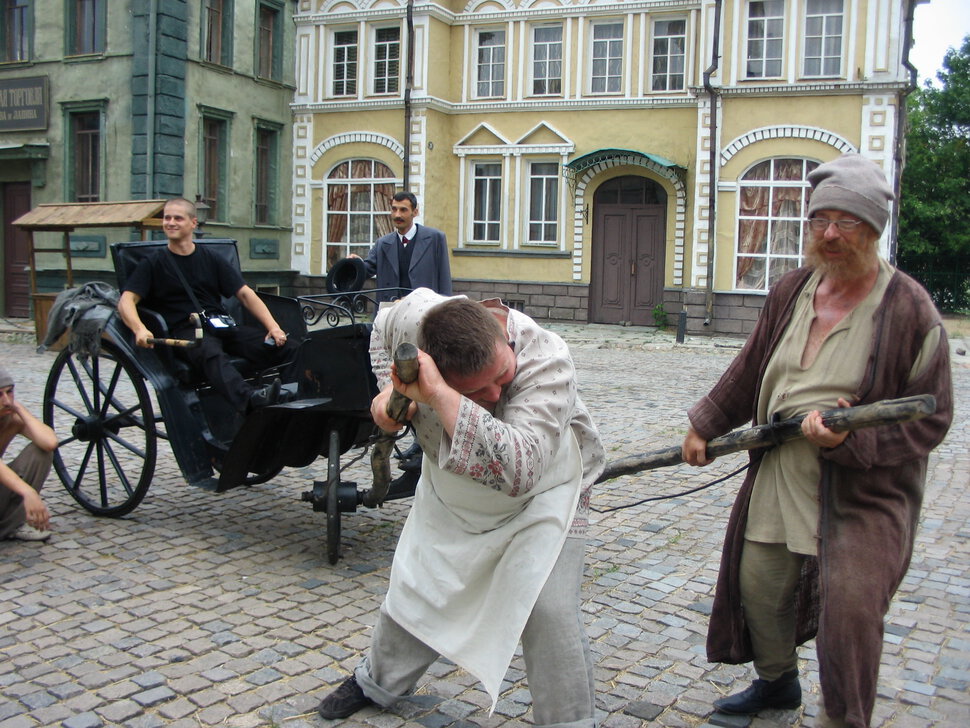 Вдоль по Питерской