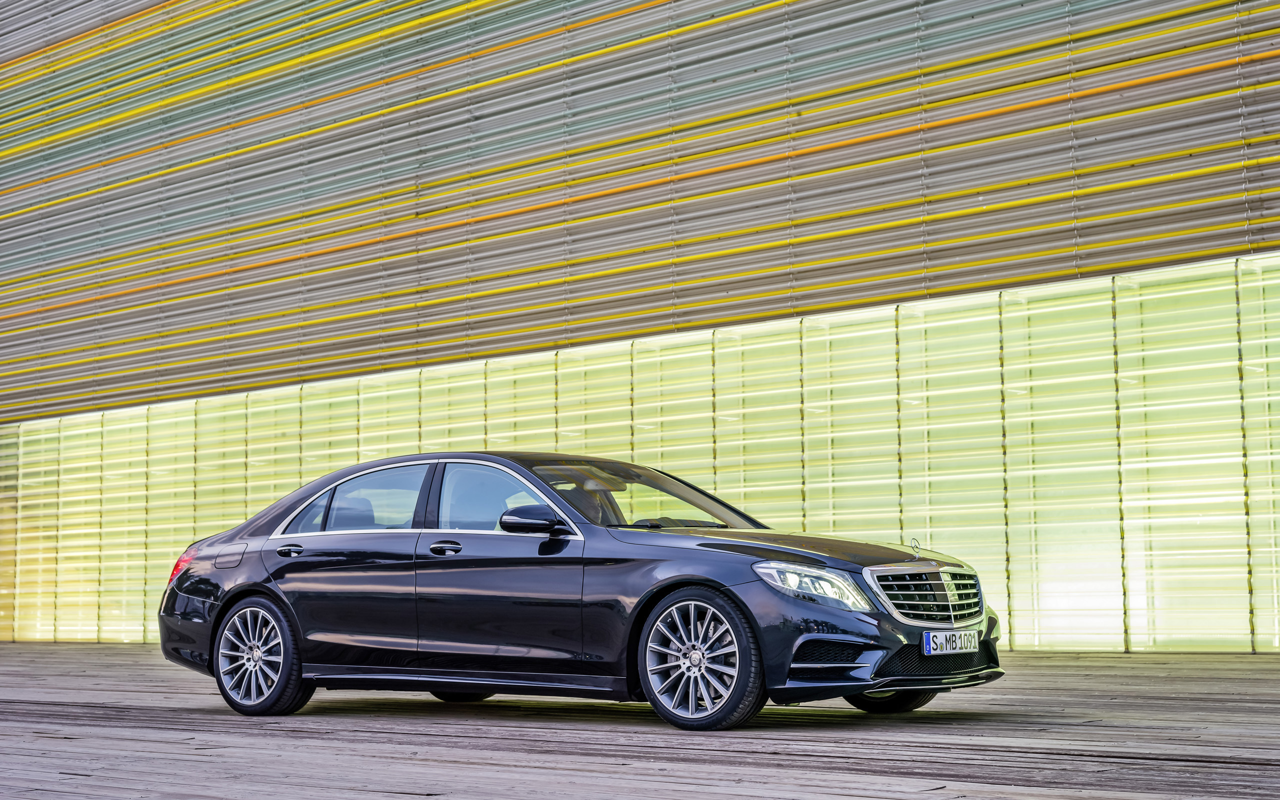 Mercedes Benz s class desktop