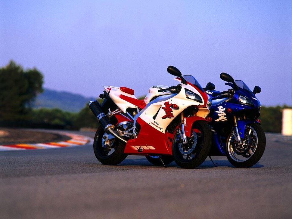 Yamaha YZF r1 2002 РѕР±РѕРё