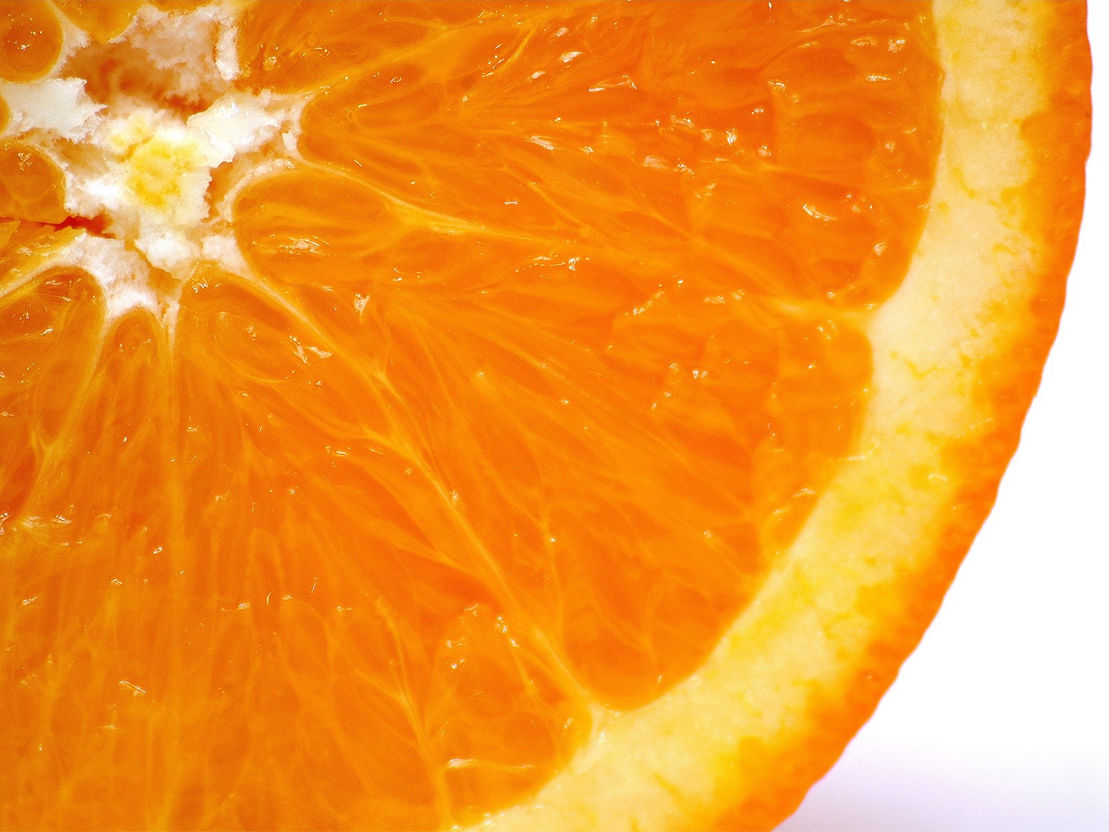 Апельсин википедия. Апельсин. Обои апельсин. Сочный апельсин. Долька апельсина.
