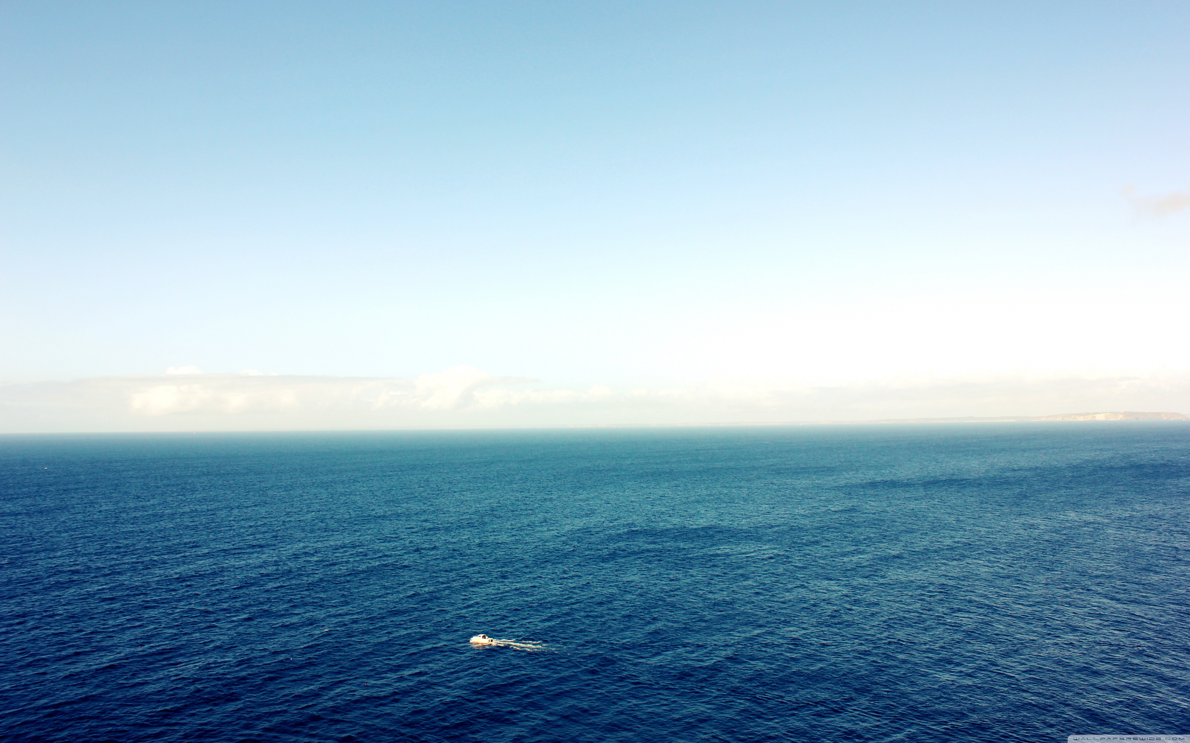 Первый открытый океан. Океан. Море. Море с высоты. Вид на море.