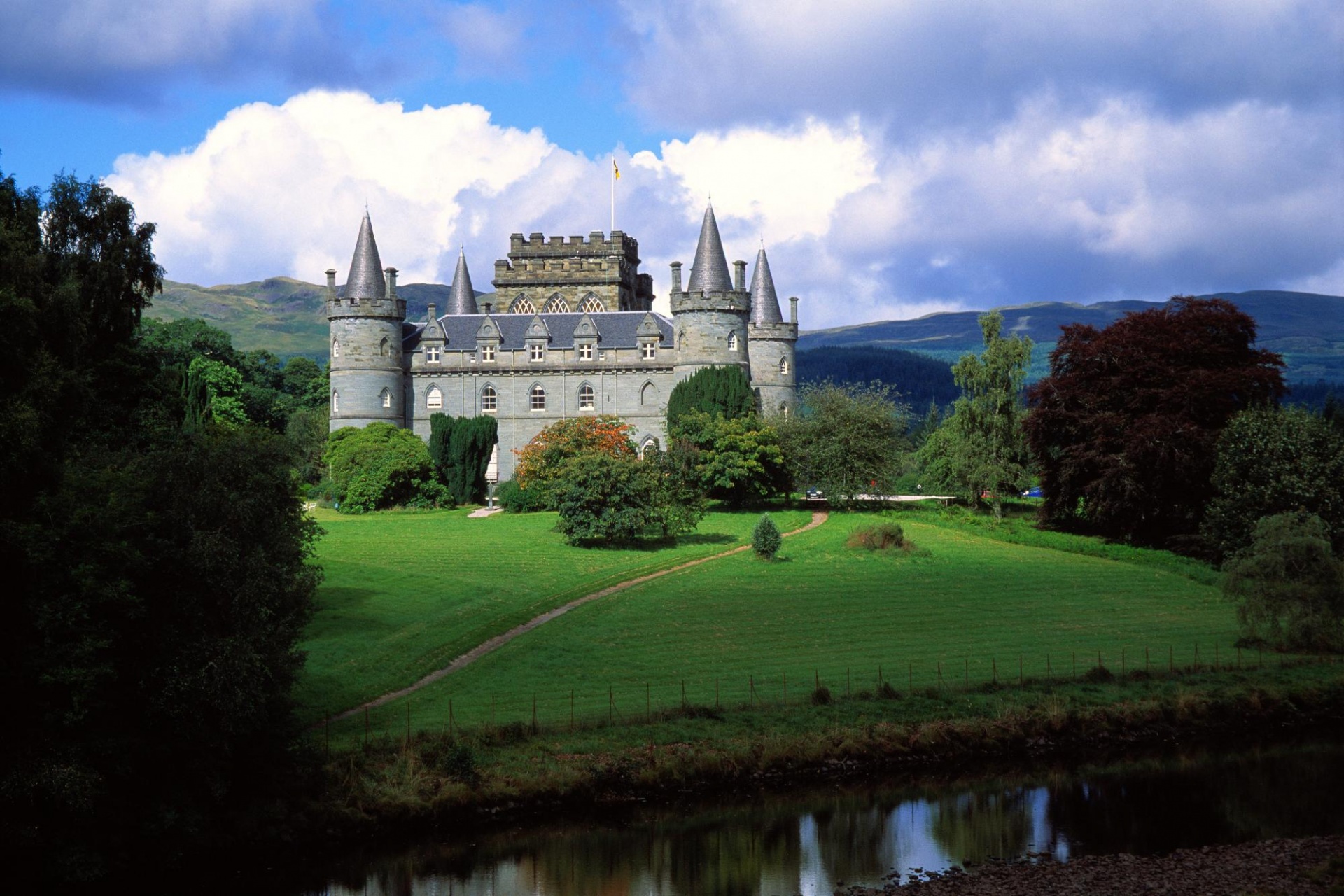 замок Шотландия архитектура без смс